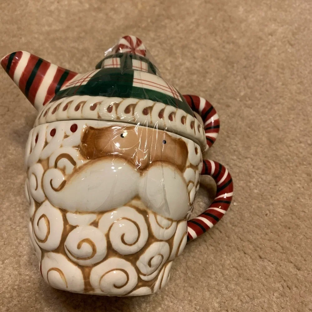 Debbie Mumm Christmas Santa Tea Pot